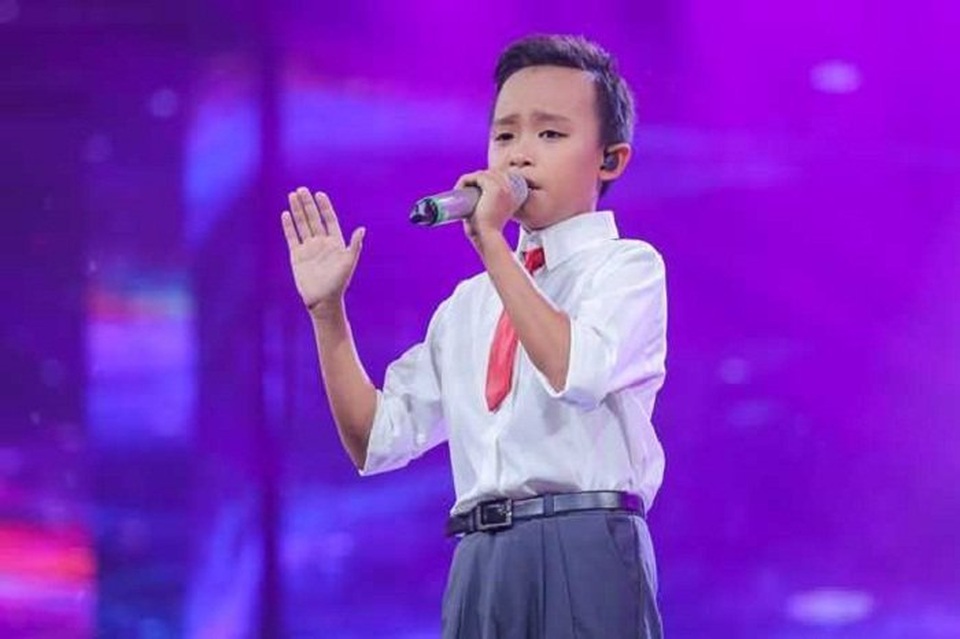 Phi Nhung chê trách con trai nuôi Hồ Văn Cường lười biếng, bệnh ngôi sao - 3 Phi Nhung chê trách con trai nuôi Hồ Văn Cường lười biếng, bệnh ngôi sao - 3