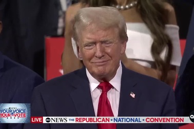 Ông Trump xuất hiện tại đại hội toàn quốc đảng Cộng hòa