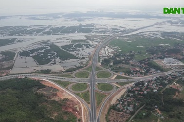 Toàn cảnh nút giao thông hơn 400 tỷ đồng, hiện đại nhất Quảng Ninh