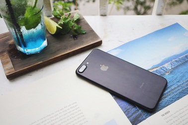 Từ 0h00 ngày 4/11, khách hàng Việt bắt đầu đặt được iPhone 7 chính hãng