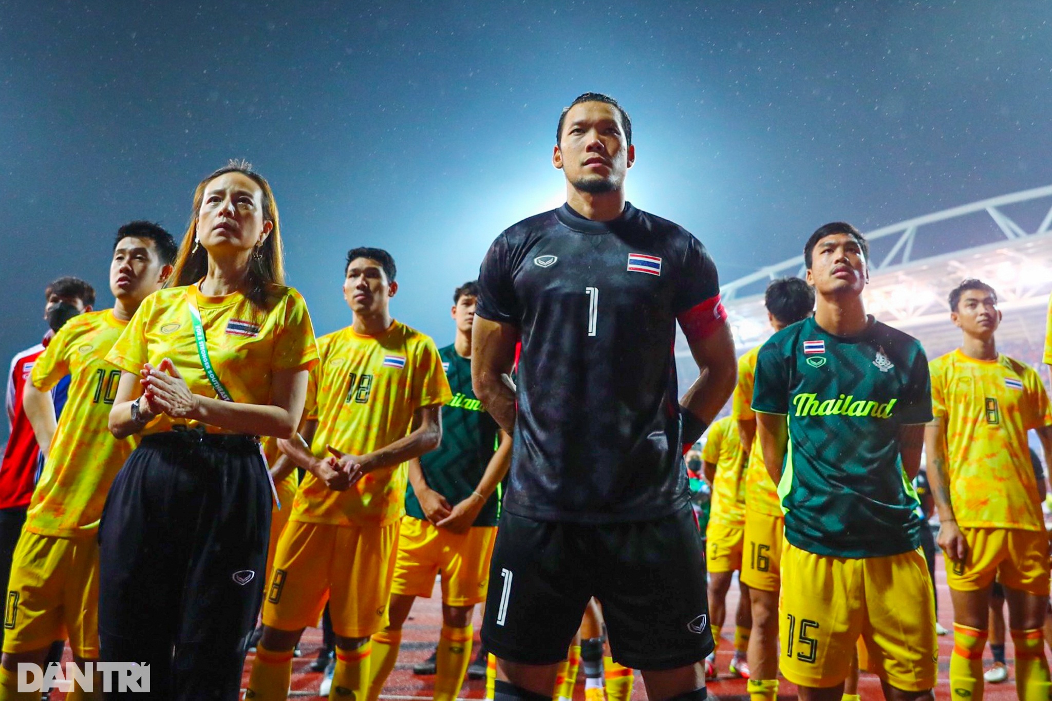 Giọt nước mắt của Madame Pang và lời xin lỗi lỡ hẹn với tấm HCV SEA Games - 17 Giọt nước mắt của Madame Pang và lời xin lỗi lỡ hẹn với tấm HCV SEA Games - 17