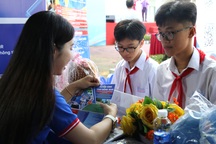 TPHCM tổ chức ngày hội tư vấn giáo dục nghề nghiệp tại 22 quận, huyện