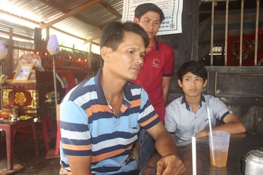 Bé gái 13 tuổi bị sát hại, chôn xác phi tang