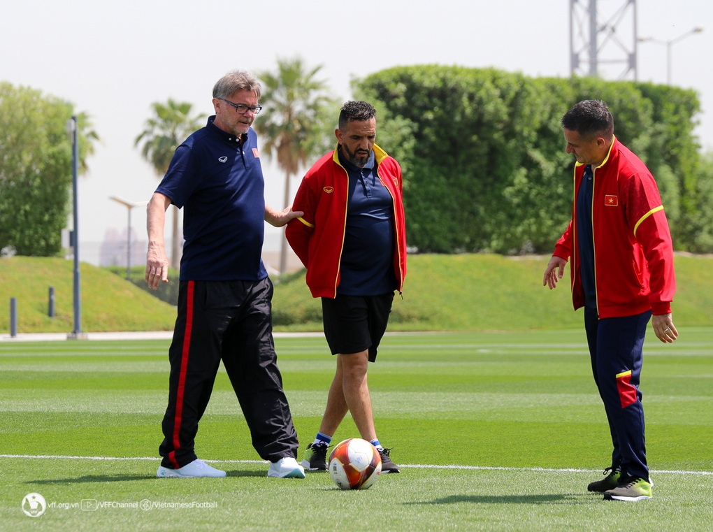 U23 Việt Nam bất ngờ được tập trên sân của nhà vô địch World Cup - 5 U23 Việt Nam bất ngờ được tập trên sân của nhà vô địch World Cup - 5