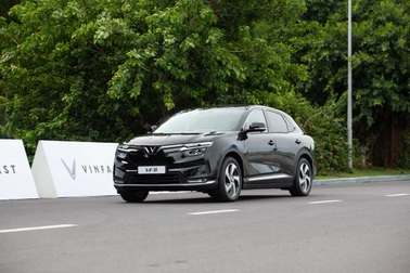 Chuyên gia ô tô châu Âu: VinFast có thể "phá vỡ" mọi giới hạn