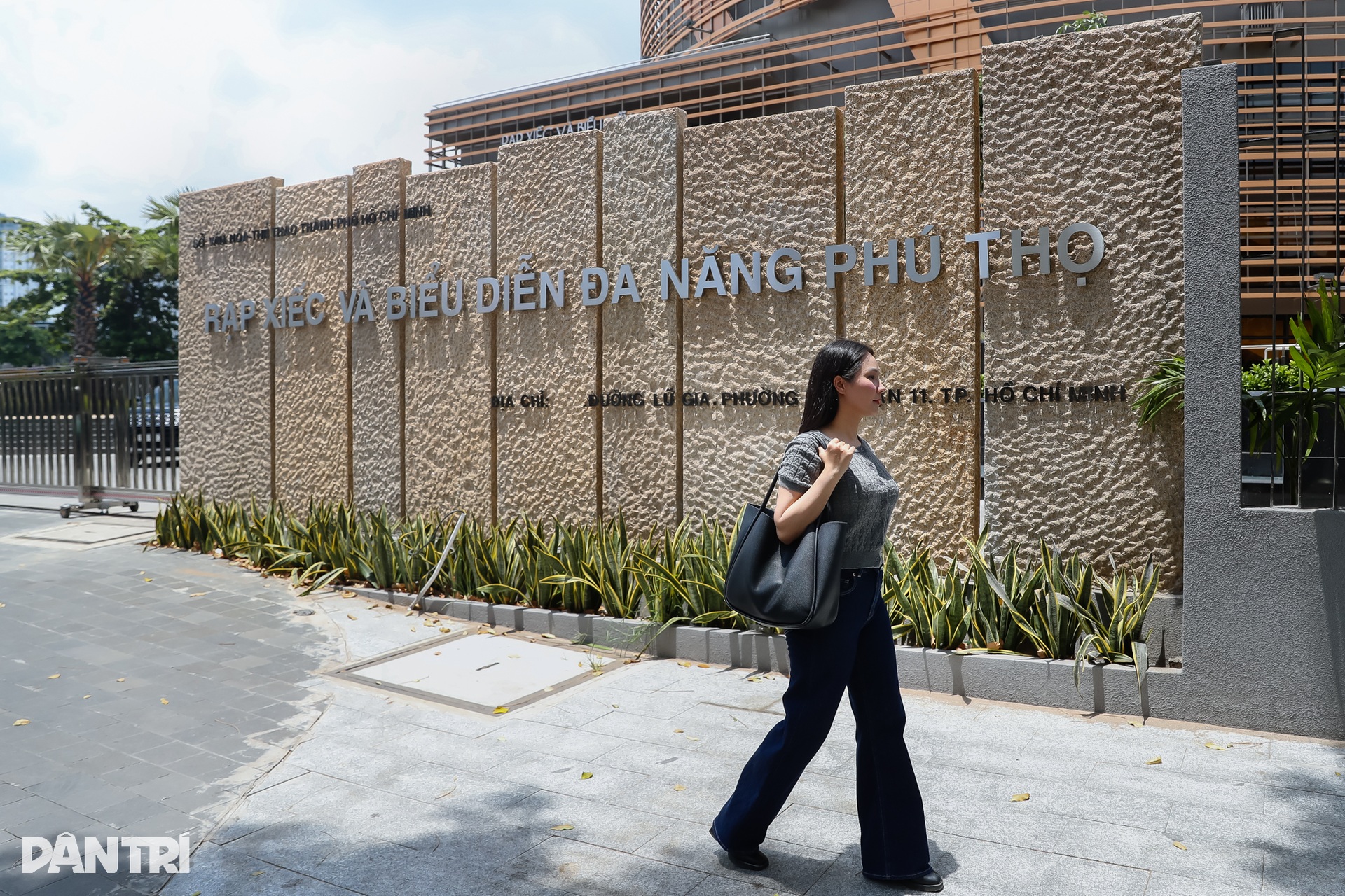 Cận cảnh rạp xiếc có khán phòng chính 2.000 chỗ ngồi sắp hoạt động ở TPHCM - 13