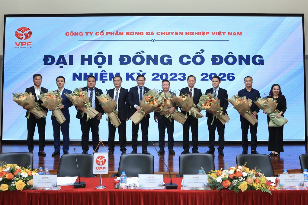 Ông Trần Anh Tú lần thứ ba đắc cử Chủ tịch VPF - 3 Ông Trần Anh Tú lần thứ ba đắc cử Chủ tịch VPF - 3