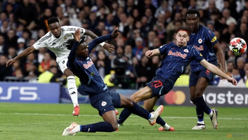Mbappe và Vinicius rực sáng, Real Madrid thắng đậm ở Champions League - 2 Mbappe và Vinicius rực sáng, Real Madrid thắng đậm ở Champions League - 2