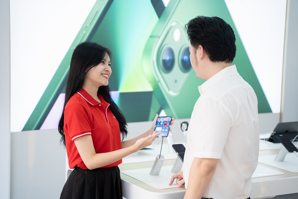 iPhone 14 series lên kệ tại Viettel Store toàn quốc - 3 iPhone 14 series lên kệ tại Viettel Store toàn quốc - 3