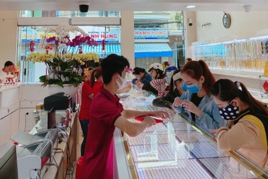 Tiệm Vàng Kim Yến Én - nơi hội tụ trang sức đá quý vàng bạc cao cấp