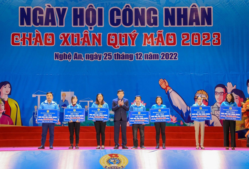 Không để nợ lương, thưởng của người lao động dịp Tết - 1 Không để nợ lương, thưởng của người lao động dịp Tết - 1