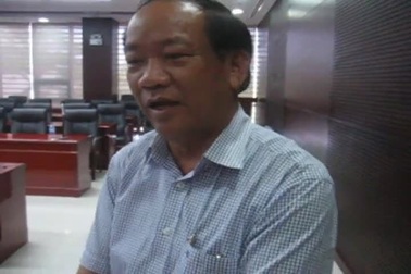 Ông Đinh Văn Thu lo ngại tuyến đường cao tốc sẽ ngăn lũ thoát