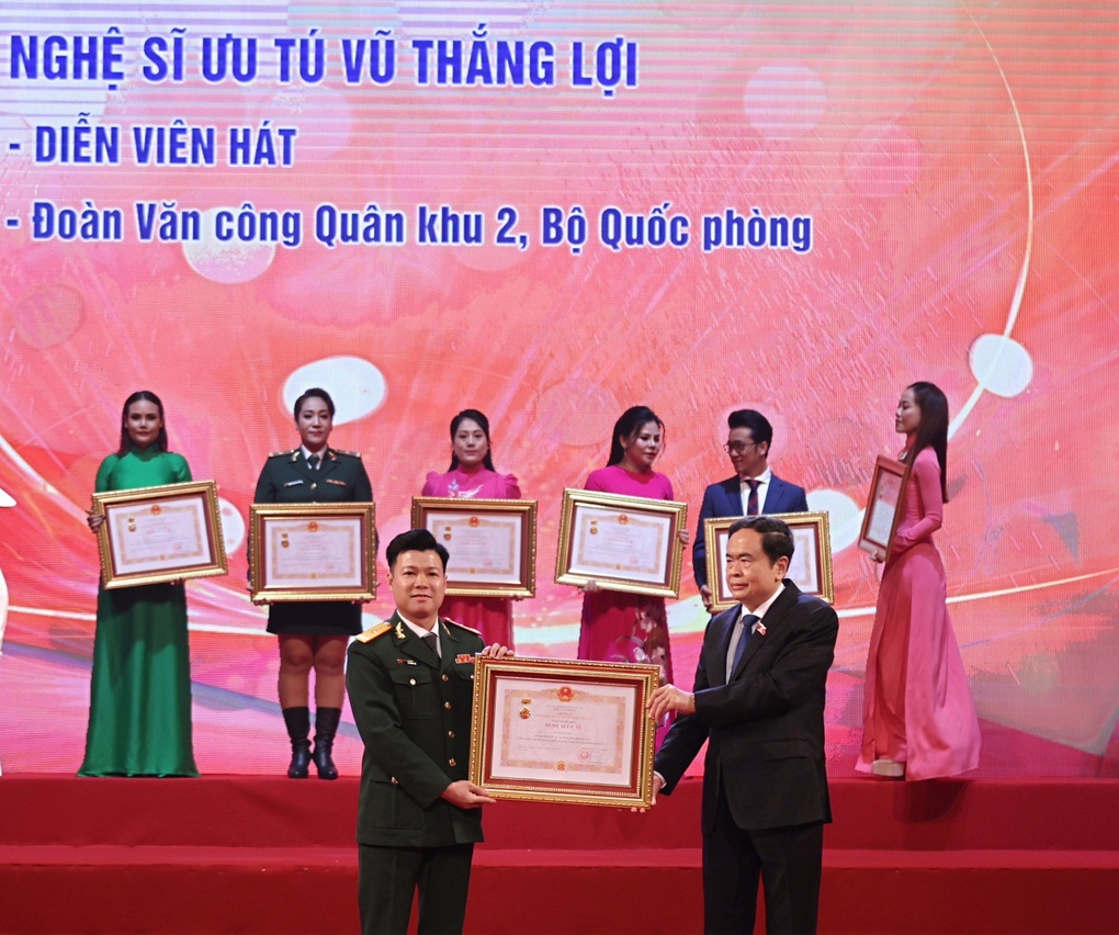 NSƯT Vũ Thắng Lợi: Tôi thấy trách nhiệm hơn khi có danh hiệu mới - 1 NSƯT Vũ Thắng Lợi: Tôi thấy trách nhiệm hơn khi có danh hiệu mới - 1
