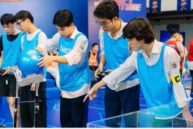 Không ít trường công lập gặp khó khi hợp tác quốc tế