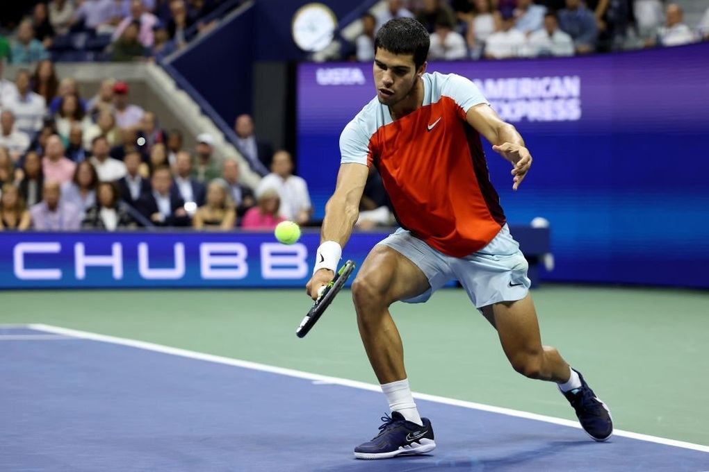 Alcaraz tranh cúp vô địch US Open, tranh ngôi vị số một với Ruud - 2 Alcaraz tranh cúp vô địch US Open, tranh ngôi vị số một với Ruud - 2