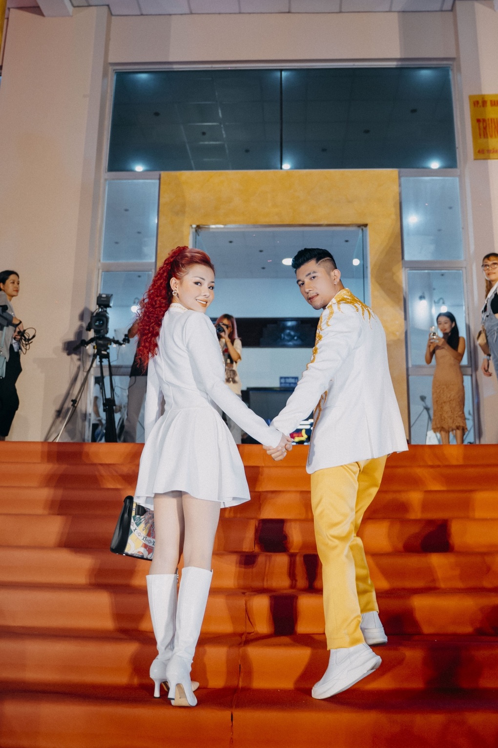 Lương Bằng Quang mong sớm tổ chức đám cưới với Ngân 98 - 3 Lương Bằng Quang mong sớm tổ chức đám cưới với Ngân 98 - 3