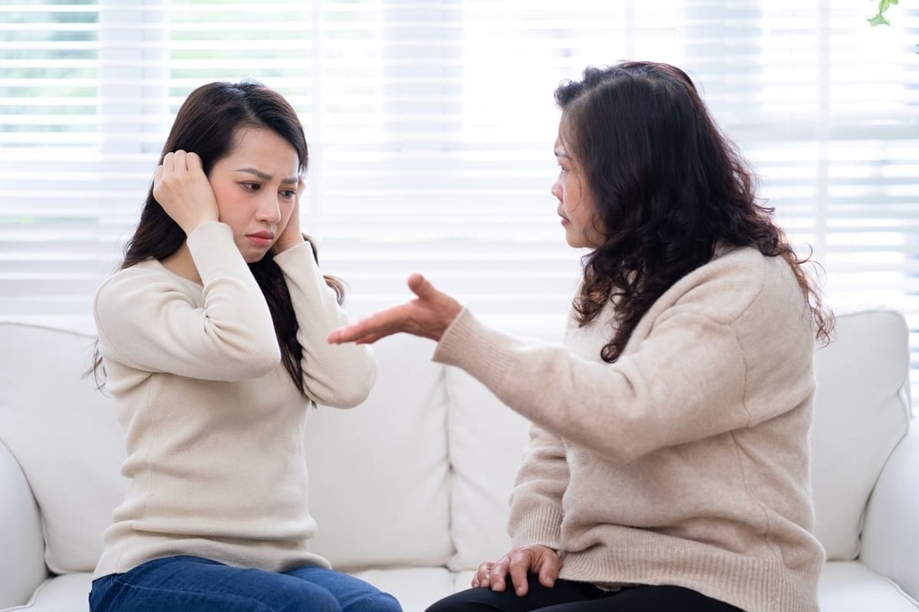 Tôi bị mẹ chồng ghét bỏ chỉ vì... đưa con đang sốt cao đi bệnh viện - 1 Tôi bị mẹ chồng ghét bỏ chỉ vì... đưa con đang sốt cao đi bệnh viện - 1