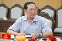 Tiết lộ về hậu trường phim tài liệu "Tiến bước dưới quân kỳ"