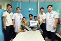 Gần 280 triệu đồng đến với 2 đứa trẻ xin cứu bố nguy kịch vì tai nạn