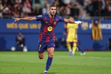 Ferran Torres lập cú đúp trong chiến thắng đậm của Barcelona