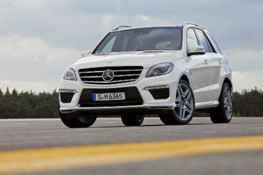 Mercedes trình làng xe ML63 AMG thế hệ mới
