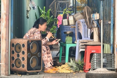 Sau siết phạt tiếng ồn, karaoke ở TPHCM vẫn gây ám ảnh về đêm