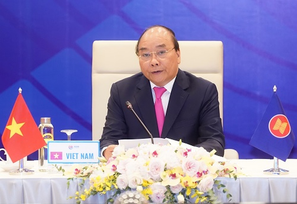 ASEAN thông qua tuyên bố vượt thách thức, duy trì tăng trưởng - 1 ASEAN thông qua tuyên bố vượt thách thức, duy trì tăng trưởng - 1