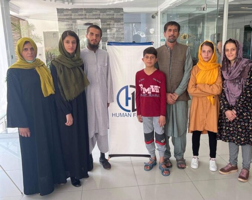 Hành trình ly kỳ thoát khỏi Afghanistan của người từng giúp đỡ ông Biden - 1 Hành trình ly kỳ thoát khỏi Afghanistan của người từng giúp đỡ ông Biden - 1