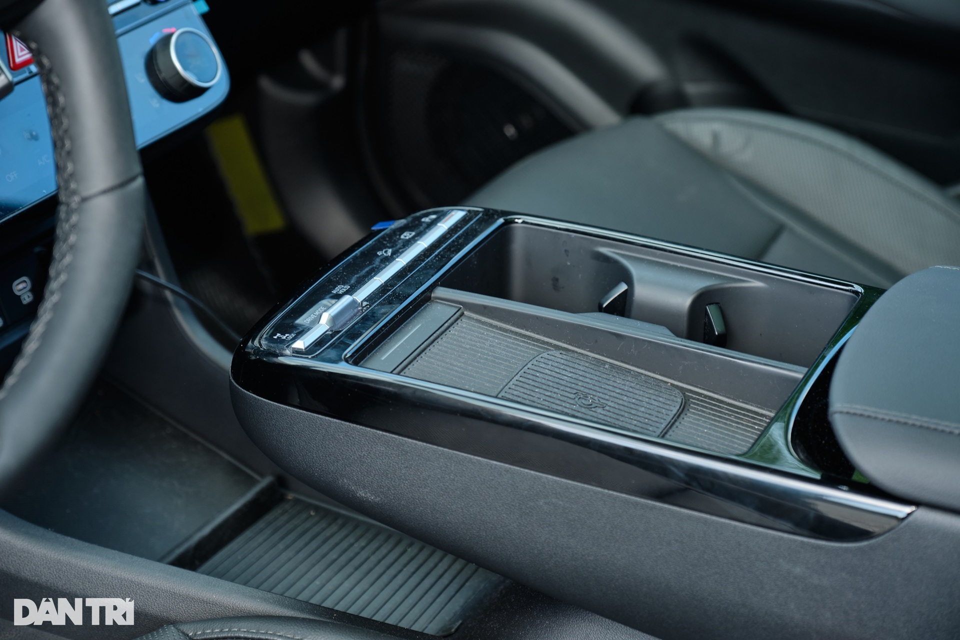 Đánh giá Hyundai Tucson: Khi xe Hàn không còn mờ nhạt về cảm giác lái - 18 Đánh giá Hyundai Tucson: Khi xe Hàn không còn mờ nhạt về cảm giác lái - 18