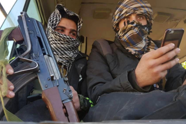 Đông Ghouta: Nhóm nổi dậy cuối cùng đầu hàng