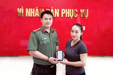 200 triệu đồng “đi lạc” từ TPHCM đến biên giới Việt - Lào