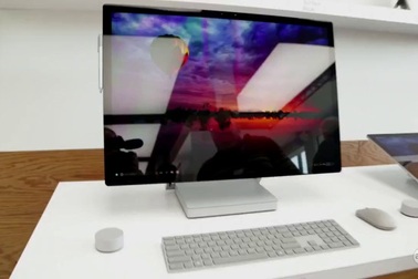 "Trên tay" Surface Studio - máy tính AIO đầy độc đáo của Microsoft