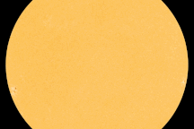 Quần đảo vết đen mặt trời, gấp 15 lần Trái Đất có thể tấn công chúng ta