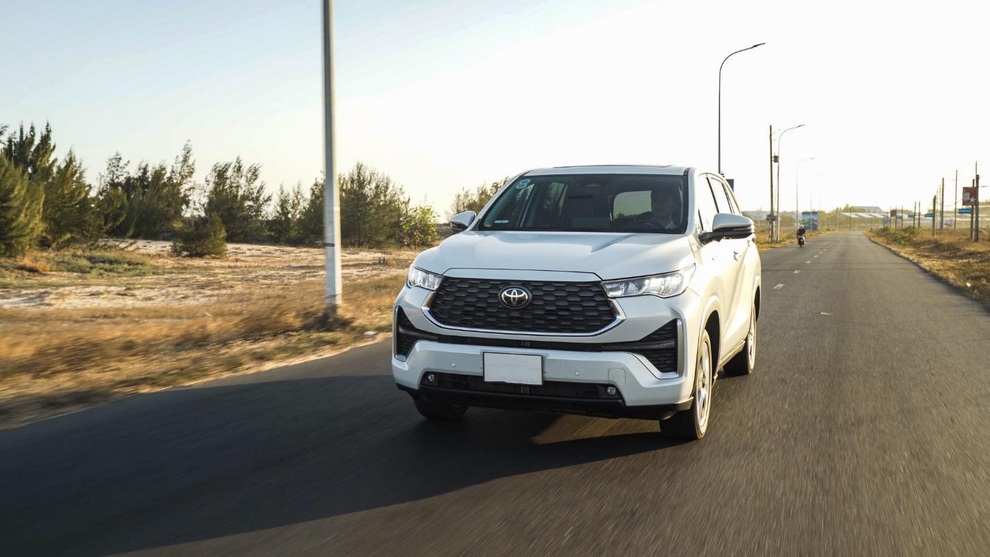 Tung ưu đãi lớn trong tháng 6, Toyota tăng tốc cán đích 1 triệu xe - 3 Tung ưu đãi lớn trong tháng 6, Toyota tăng tốc cán đích 1 triệu xe - 3