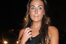 “Ngựa chứng” Balotelli qua đêm với gái gọi của Rooney