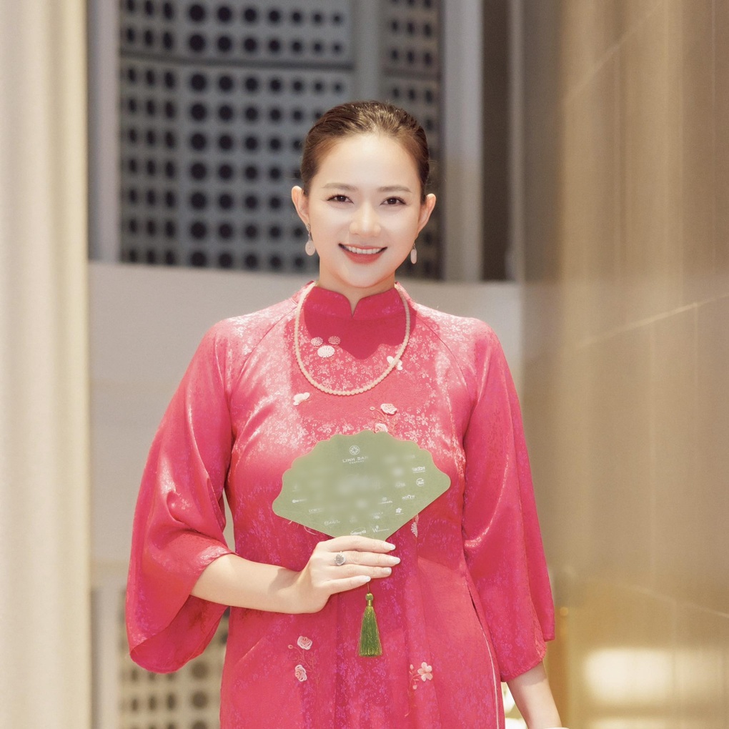 Phan Như Thảo: Tôi ám ảnh việc được công nhận xứng đáng với chồng - 3 Phan Như Thảo: Tôi ám ảnh việc được công nhận xứng đáng với chồng - 3
