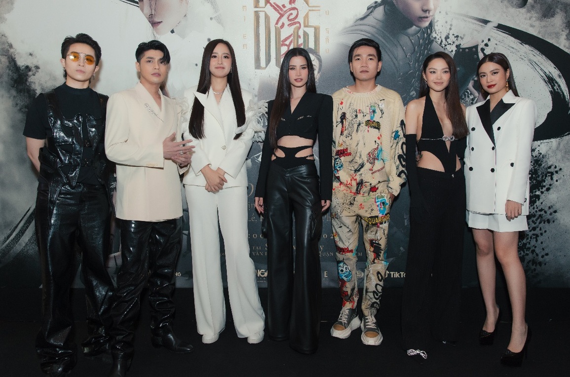 Mai Phương Thúy đối đáp hồn nhiên tại sự kiện của Đông Nhi - 1 Mai Phương Thúy đối đáp hồn nhiên tại sự kiện của Đông Nhi - 1