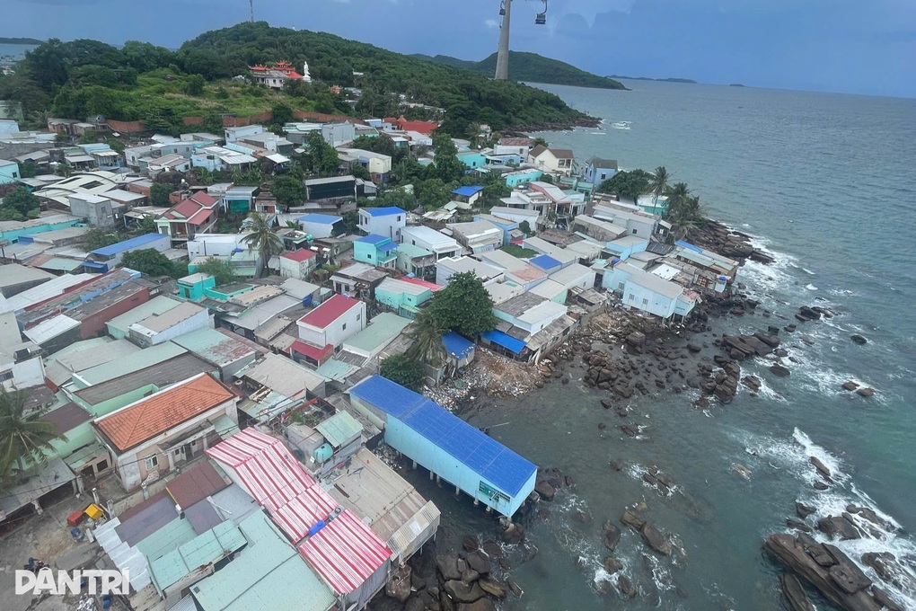 Vụ đứt cáp ngầm khiến Phú Quốc mất điện: Nhà thầu ứng 2,4 tỷ đồng sửa chữa - 1 Vụ đứt cáp ngầm khiến Phú Quốc mất điện: Nhà thầu ứng 2,4 tỷ đồng sửa chữa - 1