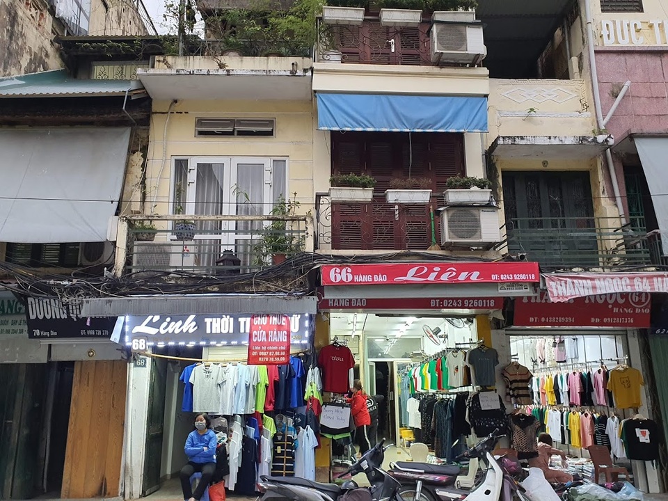 Hết giãn cách xã hội, mặt bằng cho thuê vẫn vắng bóng khách - 2 Hết giãn cách xã hội, mặt bằng cho thuê vẫn vắng bóng khách - 2