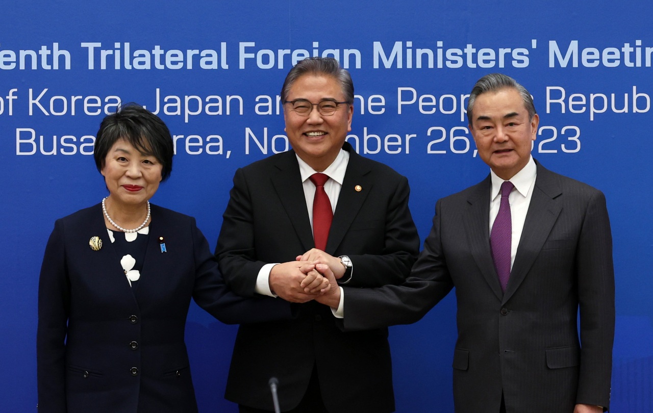 China, Japan und Südkorea vereinbaren Wiederaufnahme des trilateralen Gipfels - 1 Trung - Nhật - Hàn nhất trí nối lại thượng đỉnh 3 bên - 1