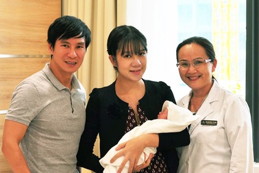 Gia đình Lý Hải lưu trữ máu cuống rốn con trai thứ 4 tại Vinmec
