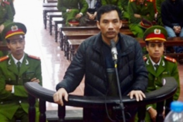 "Ông trùm" đường dây buôn 541 bánh heroin nổ súng bắn cảnh sát