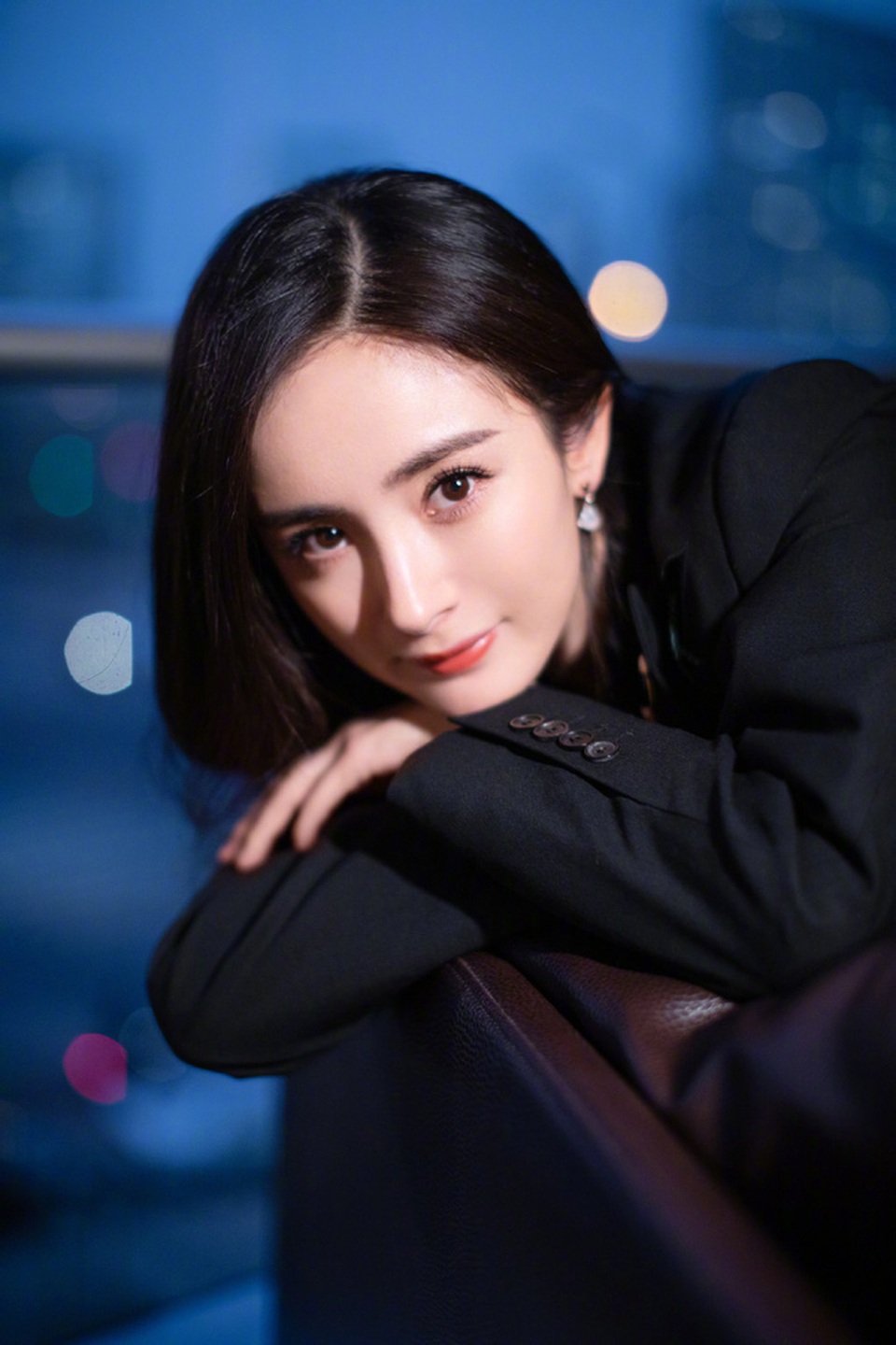 Dương Mịch được khen khéo léo, tinh tế và thông minh trong ứng xử - 1 Dương Mịch được khen khéo léo, tinh tế và thông minh trong ứng xử - 1