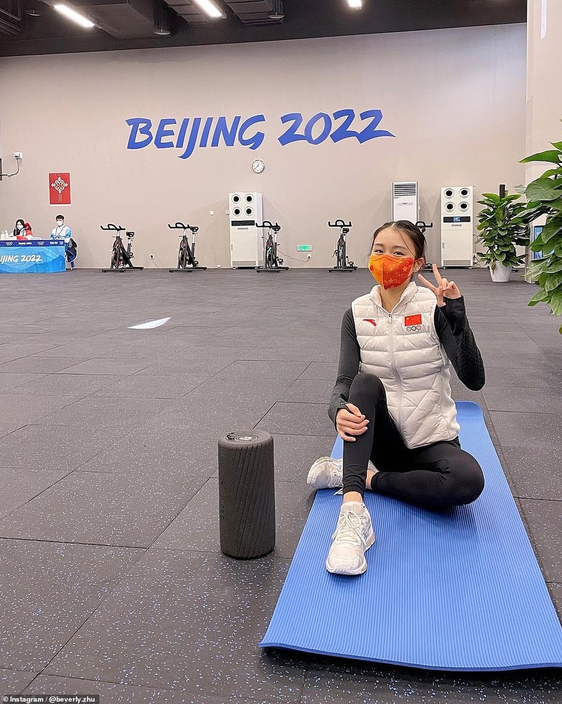 Thiên thần trượt băng xinh đẹp bị ném đá tại quê nhà vì trượt ngã - 4 Thiên thần trượt băng xinh đẹp bị ném đá tại quê nhà vì trượt ngã - 4
