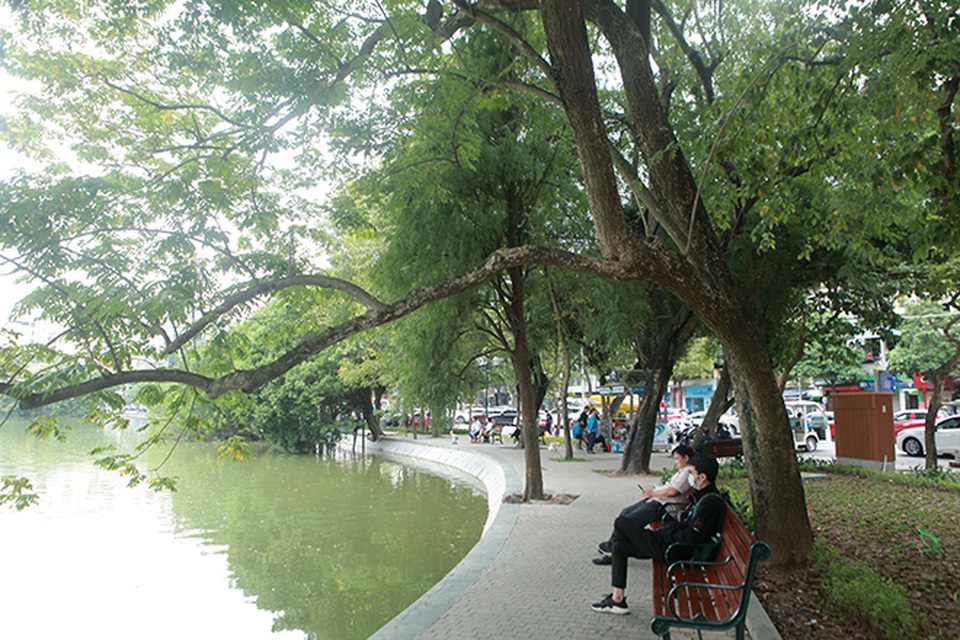 Hà Nội: Những “khối vàng lộ thiên” ven Hồ Gươm - 6 Hà Nội: Những “khối vàng lộ thiên” ven Hồ Gươm - 6