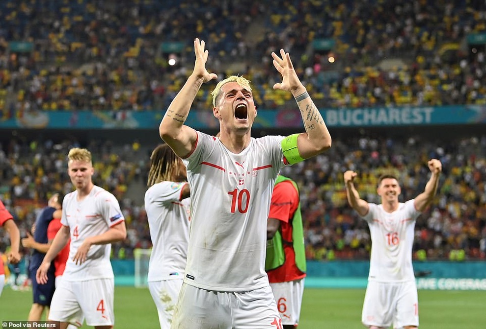 Nỗi đau xé lòng của Mbappe khi hóa tội đồ khiến Pháp bị loại ở Euro 2020 - 17 Nỗi đau xé lòng của Mbappe khi hóa tội đồ khiến Pháp bị loại ở Euro 2020 - 17