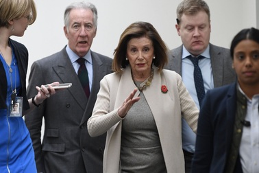 Tranh luận nảy lửa ở Hạ viện Mỹ trước giờ bỏ phiếu luận tội ông Trump