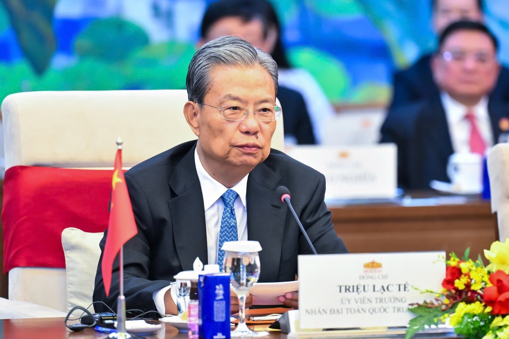 Việt Nam và Trung Quốc phối hợp xử lý thỏa đáng vấn đề trên Biển Đông - 3 Việt Nam và Trung Quốc phối hợp xử lý thỏa đáng vấn đề trên Biển Đông - 3