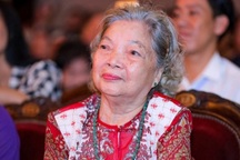 NSƯT Lê Mai kể quá khứ mưu sinh ở chợ Đồng Xuân