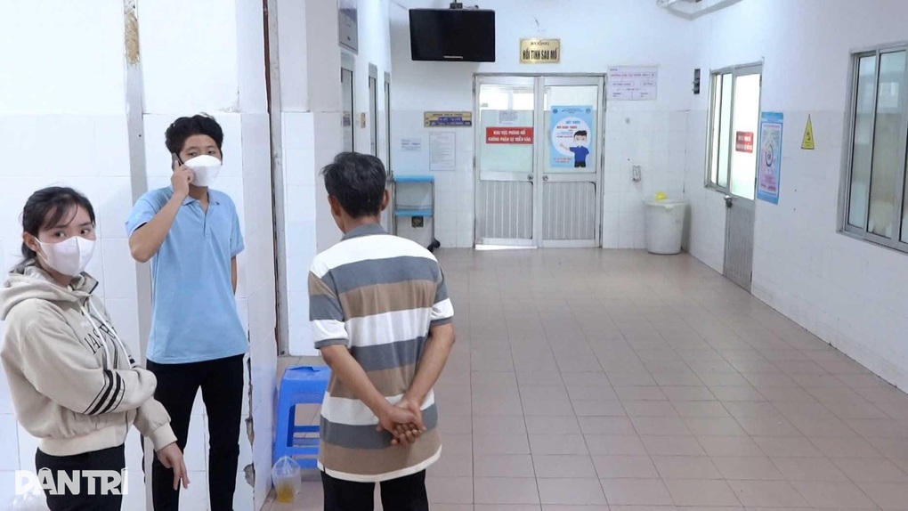 Đại úy công an bị đứt lìa 2 chân: Tỉnh dậy chỉ lo cha mẹ sao rồi - 2 Đại úy công an bị đứt lìa 2 chân: Tỉnh dậy chỉ lo cha mẹ sao rồi - 2